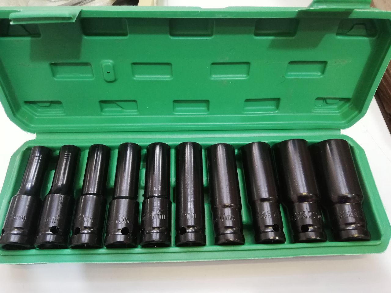 جعبه بکس 10 عددی مشکی بلند