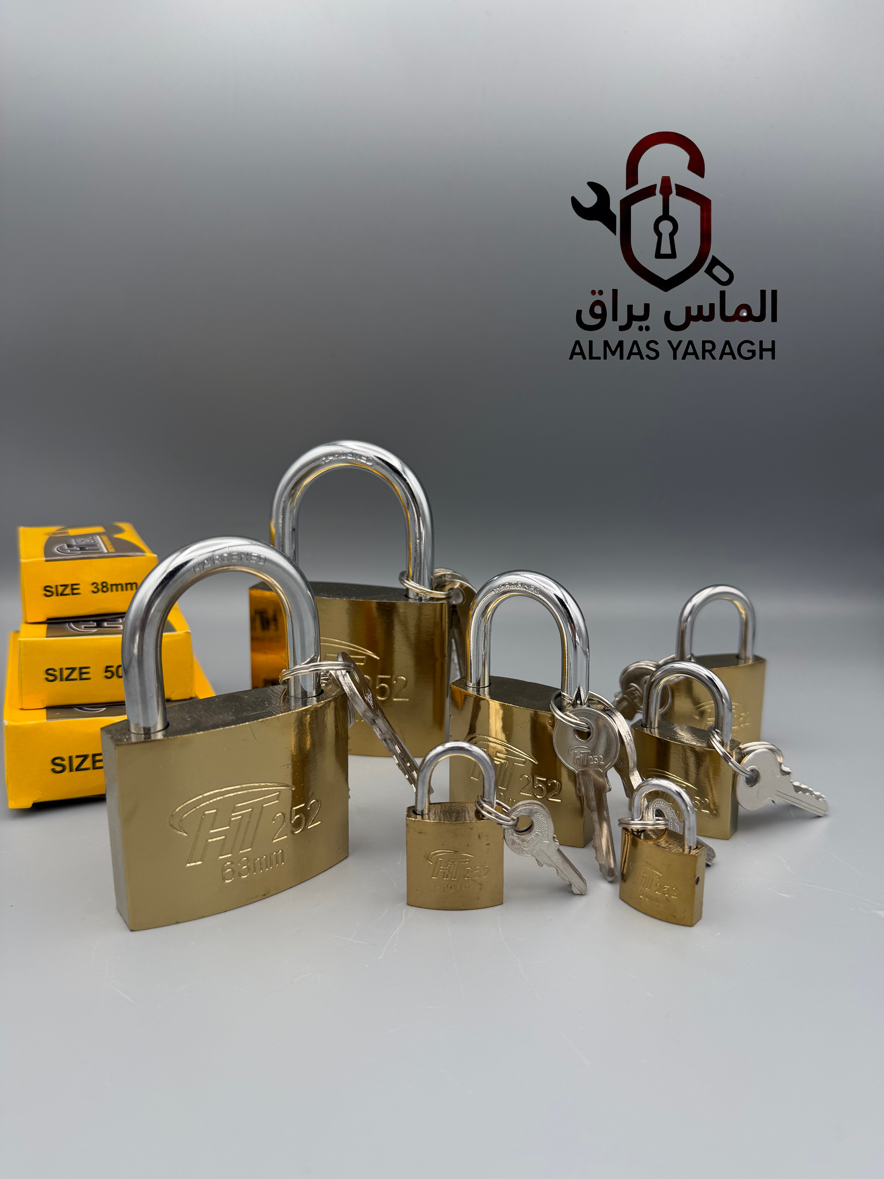 قفل آویز طلایی HT252 پولک برنج-میله ضخیم-وزن سنگین⭐ سایز۲۰تا۷۵⭐ تعهد ما: موجودی دائمی اجناس،ارسال س