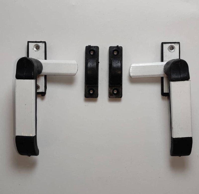 دستگیره درب آلمینیومی