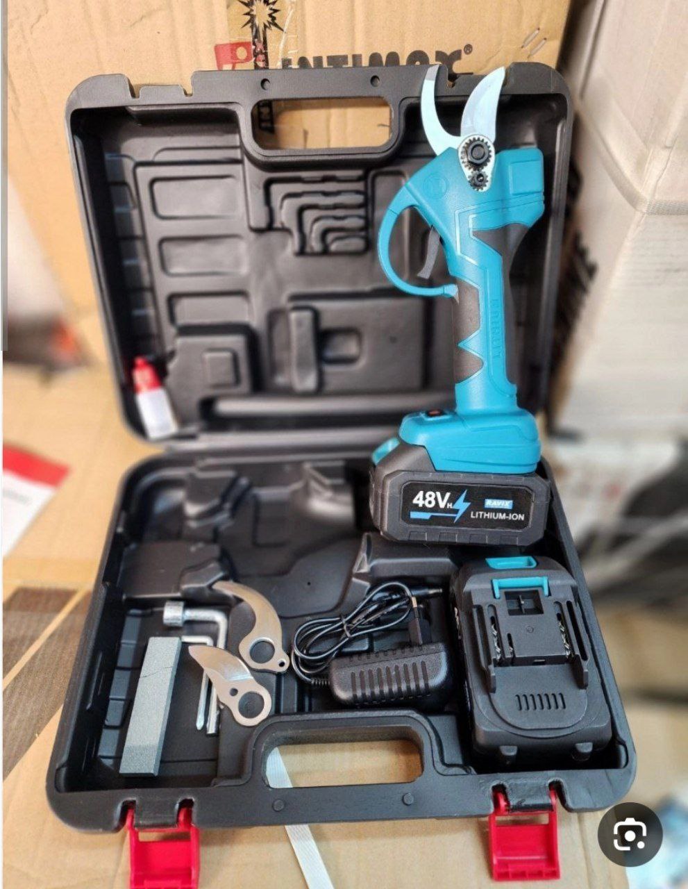 قیچی شارژی راویکس طرح ماکیتا