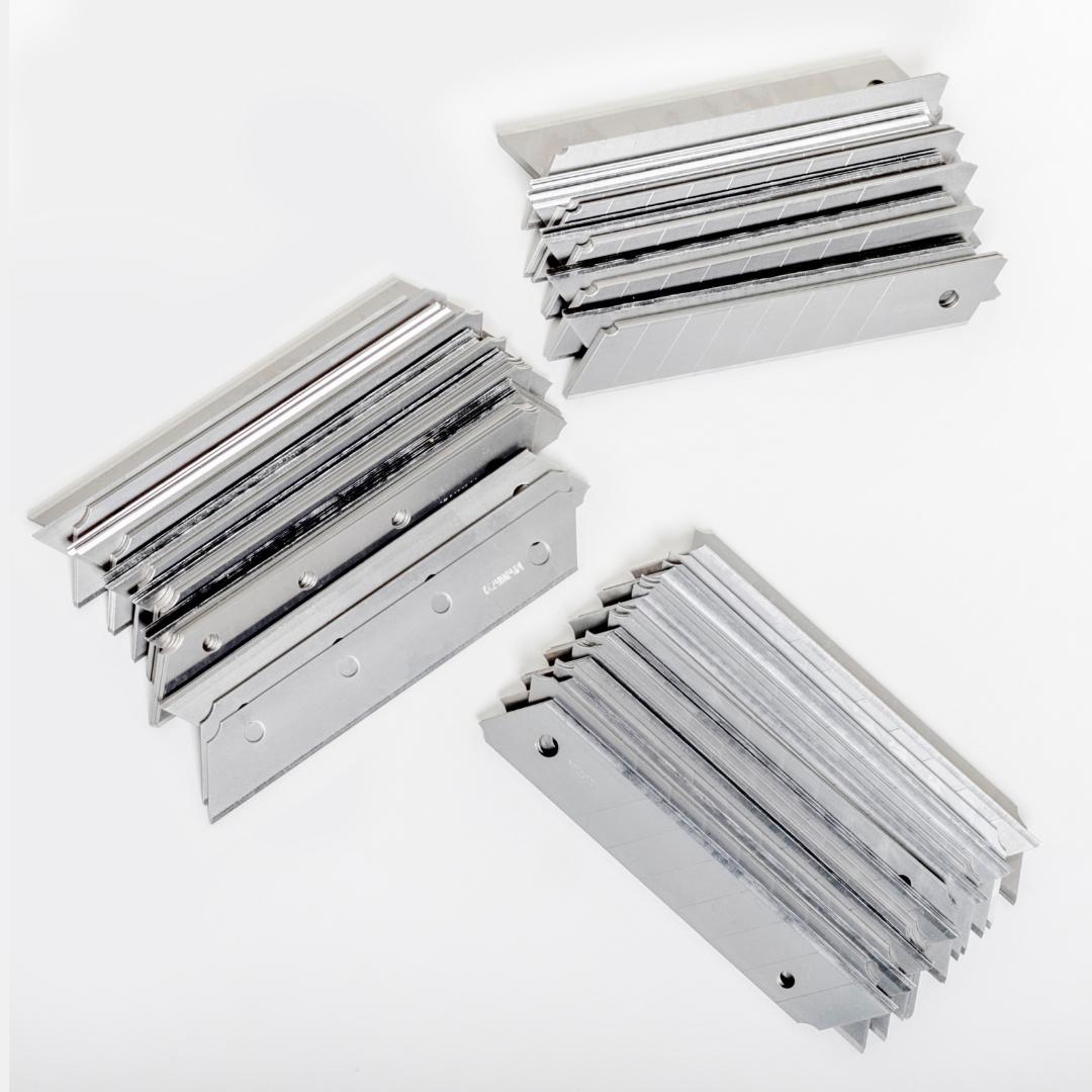 بدون واسطه خرید کنید!!!! شرکت افق واردکننده تیغ های کره ای و چینی ،تیغ فله تیغ کاتر فله ای چینی کارت