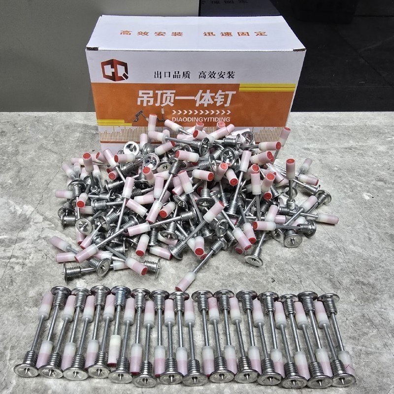  میخ پیچ باس 