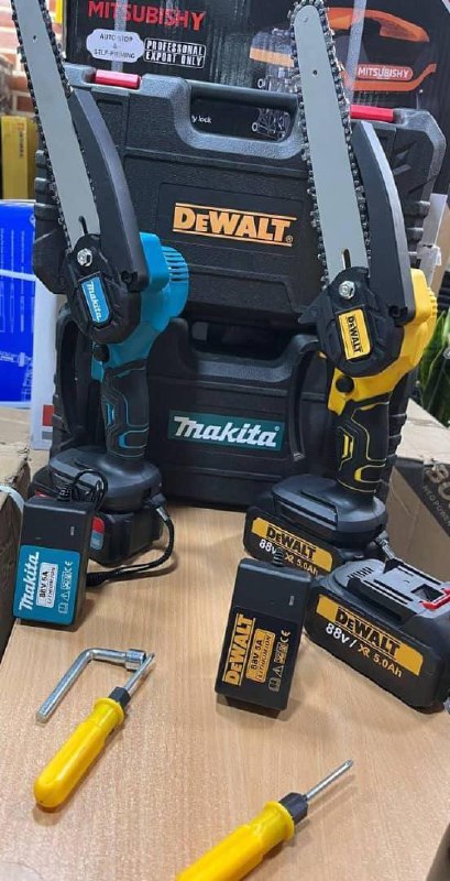 اره شارژی طرح دیوالت ماکیتا