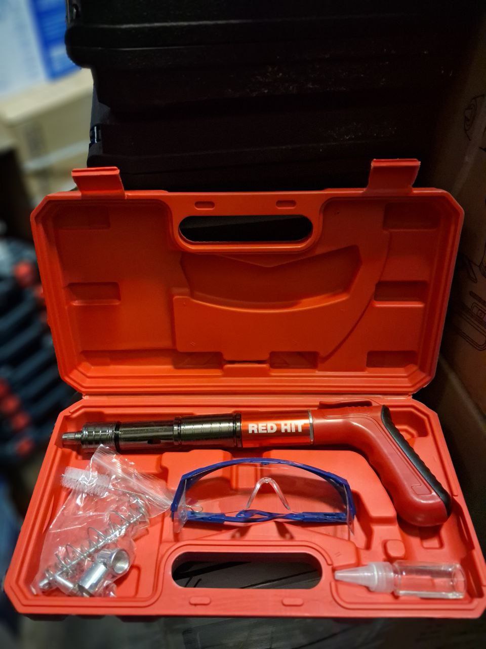 تفنگ میخ کوب تمام فلز REDHIT