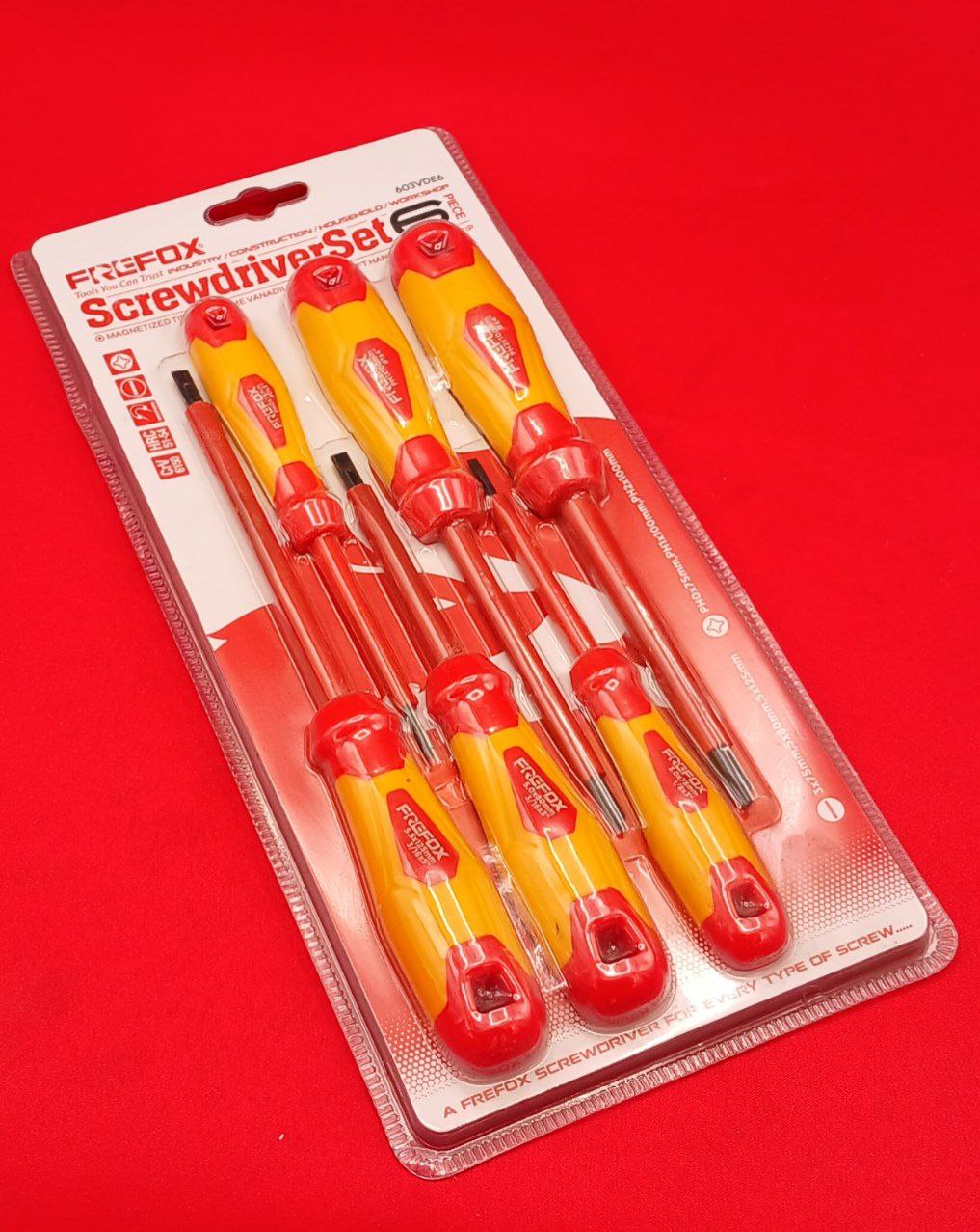 ⭕️پیچ گوشتی برق  عایق دار  کیفیت خوب 