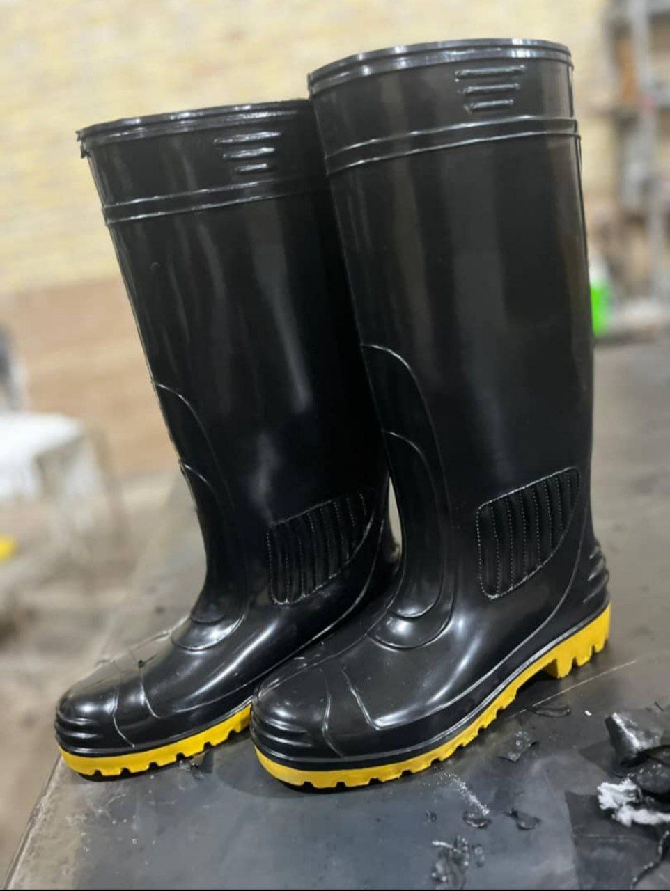 چکمه لاستیکی ساق بلند مشکی