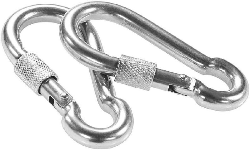 کارابین قلاب های فلزی هستند که برای اتصال از آن ها استفاده می شود. این حلقه یا قلاب از جنس آلومینیوم