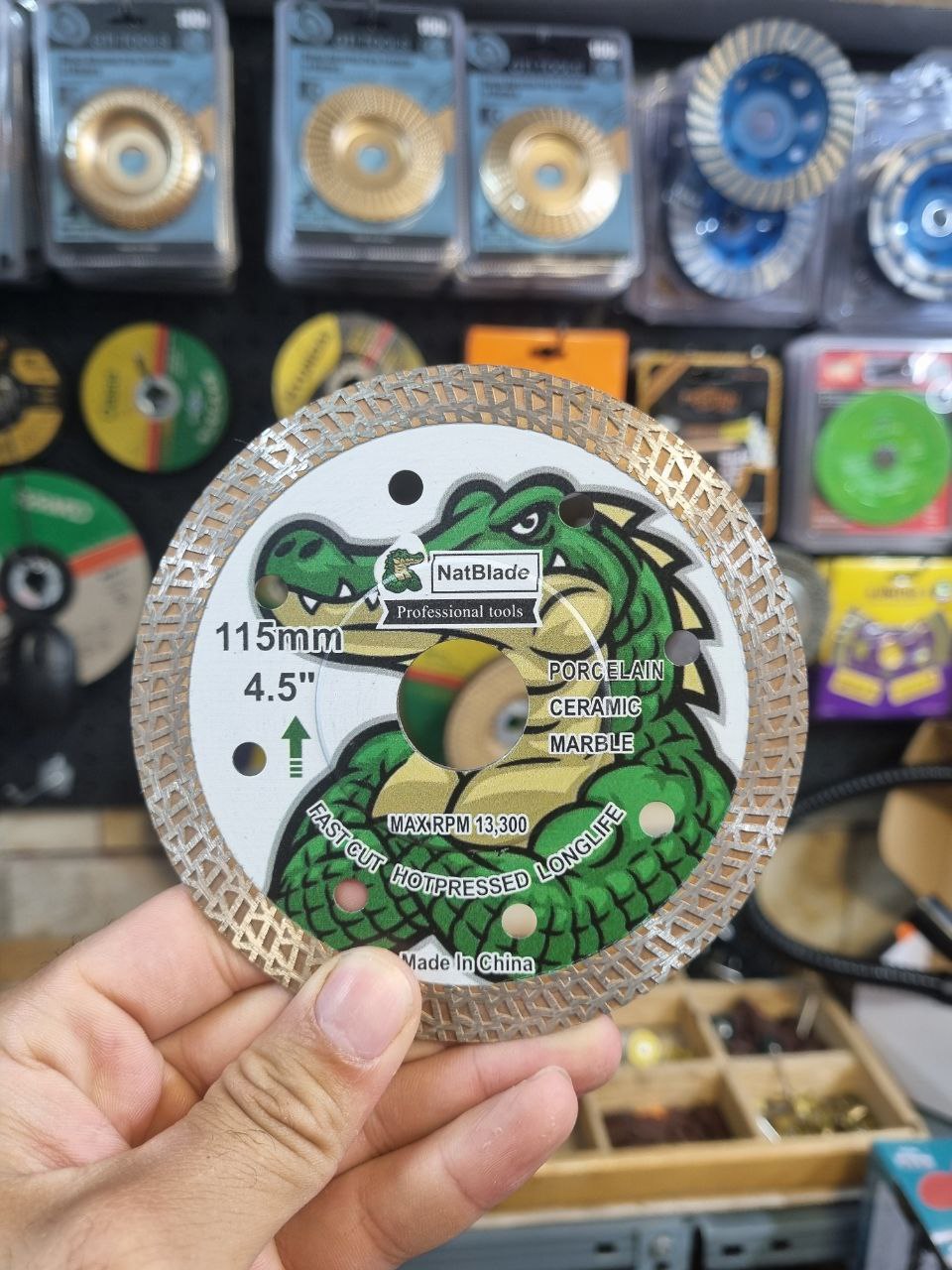 پرسلان بر برند نات بلید 