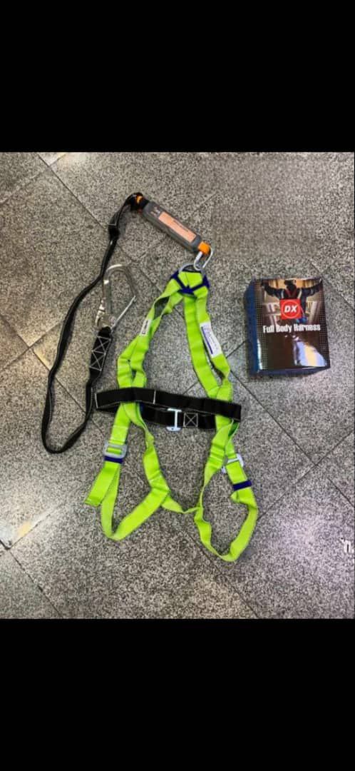 کمربند ایمنی شورتی