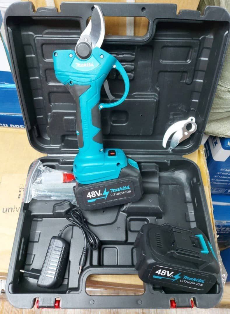 قیچی شارژی ماکیتا خورده 