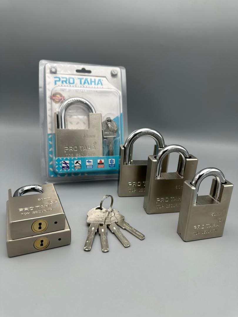  قفل آویز تمام فولادی گاردار پروطاها سایز 50=60=70 کلید شیار ماری ضدسرقت  مغزی برنجی کارتن 48 عددی ق