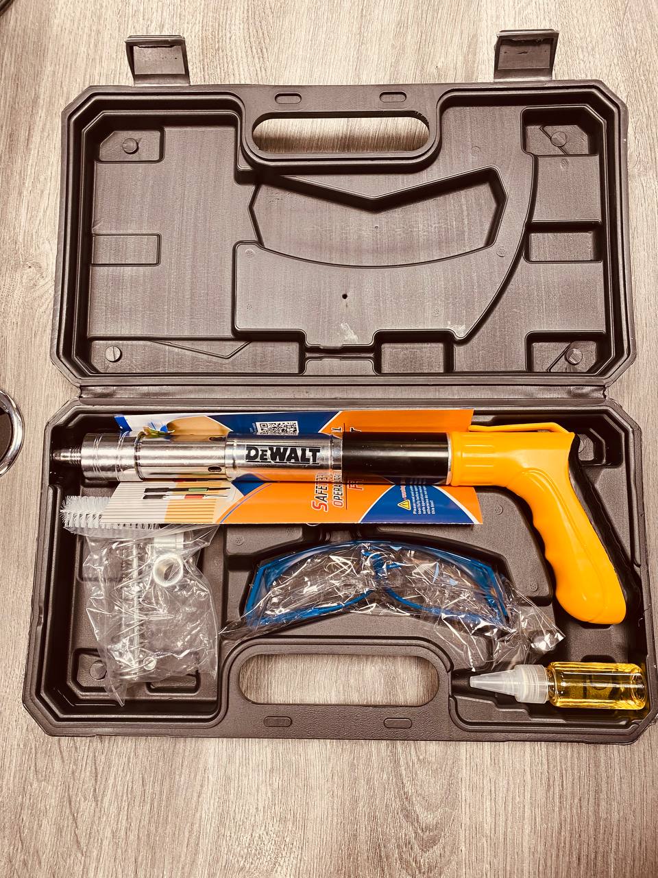  تفنگ عصایی طرح دیوالت