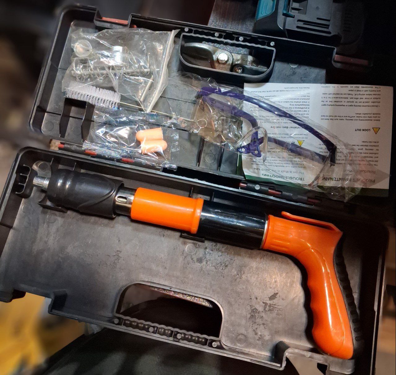 🟠تفنگ میخ کوب واشر فلزی 