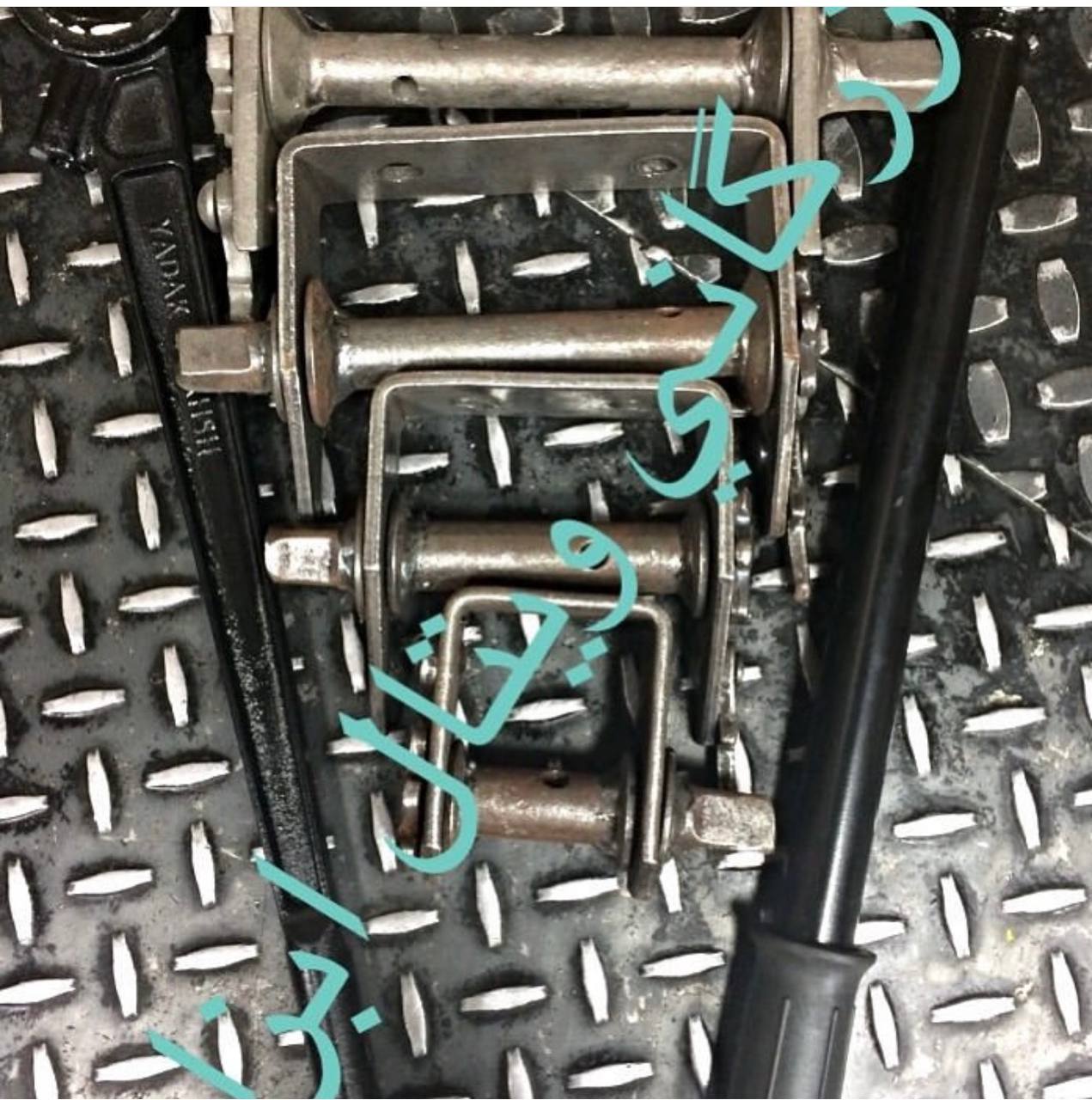 بازرگاني ويتال ابزار وارد كننده و مركز پخش. زنجير. جرثقيل. سيم بكسل وتسمه هاى حمل بار....