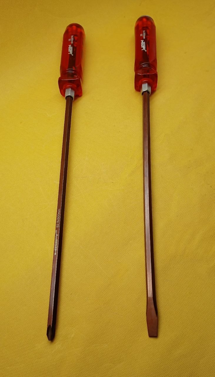  پیچ گوشتی 300×8 ضربه خور دوسو چهارسو هیلتی S2 دسته ضخیم کیفیت عالی 