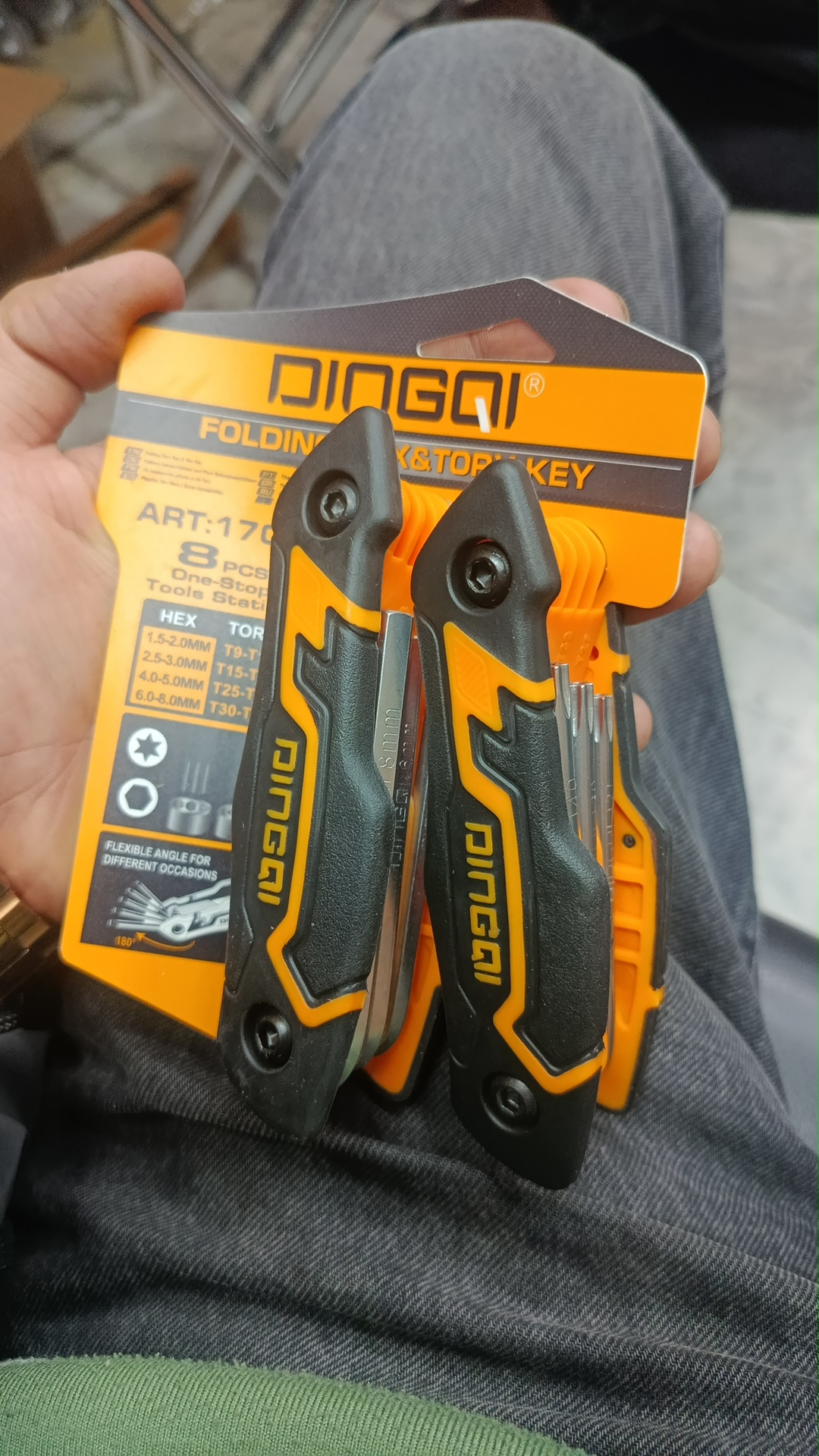 آلن دو قلوی دسته فانتزی دینگی تعداد در کارتن 120 عدد تعداد در بسته 20 عدد قیمت عالی : داخل کانال مدی