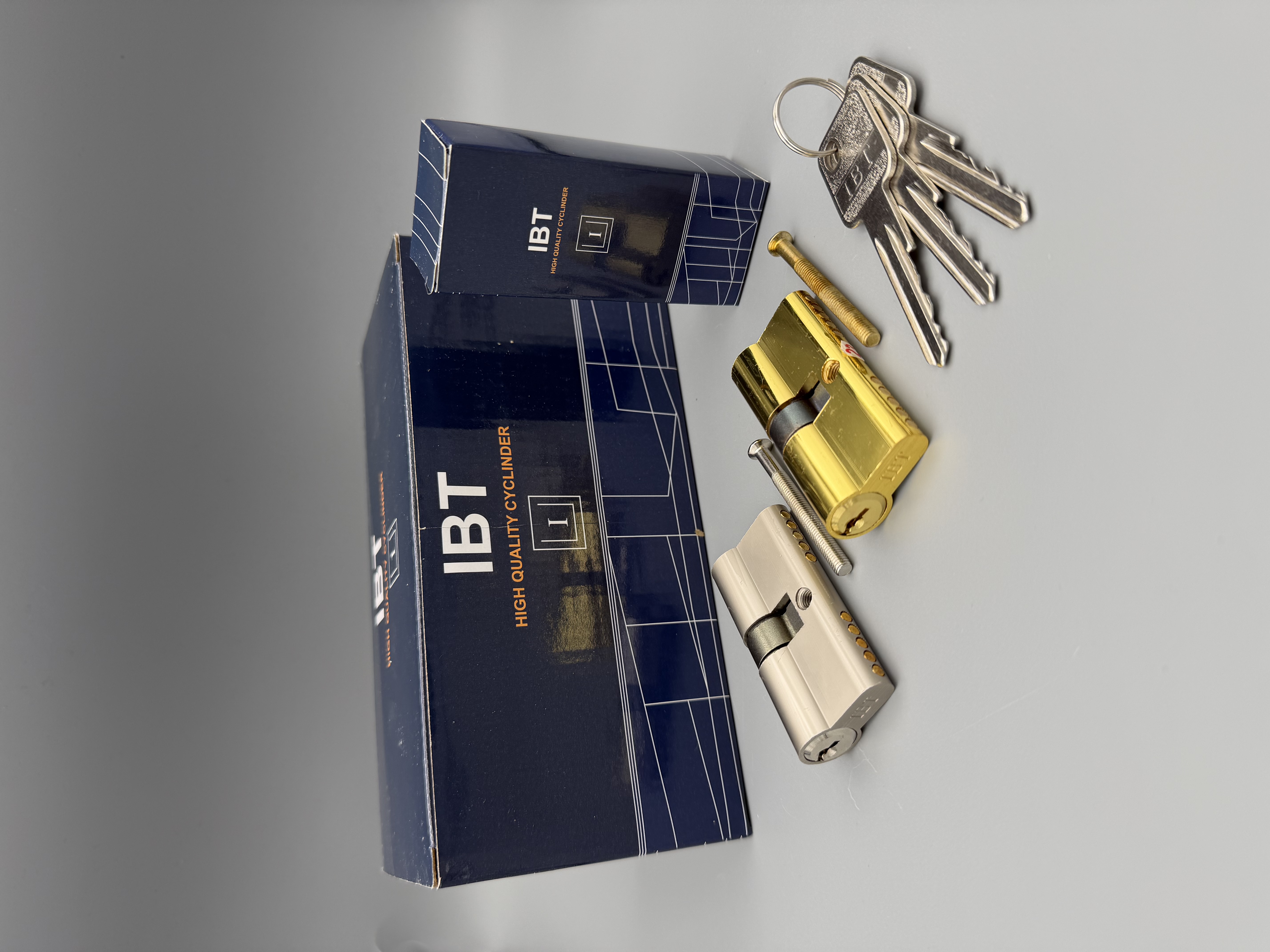  ⭐سیلندر ۶سانت کلید بلند IBT⭐ ساتن و طلایی،کیفیت بی نظیر کارتن:۱۸۰عدد تعهد ما: موجودی دائمی اجناس،ار
