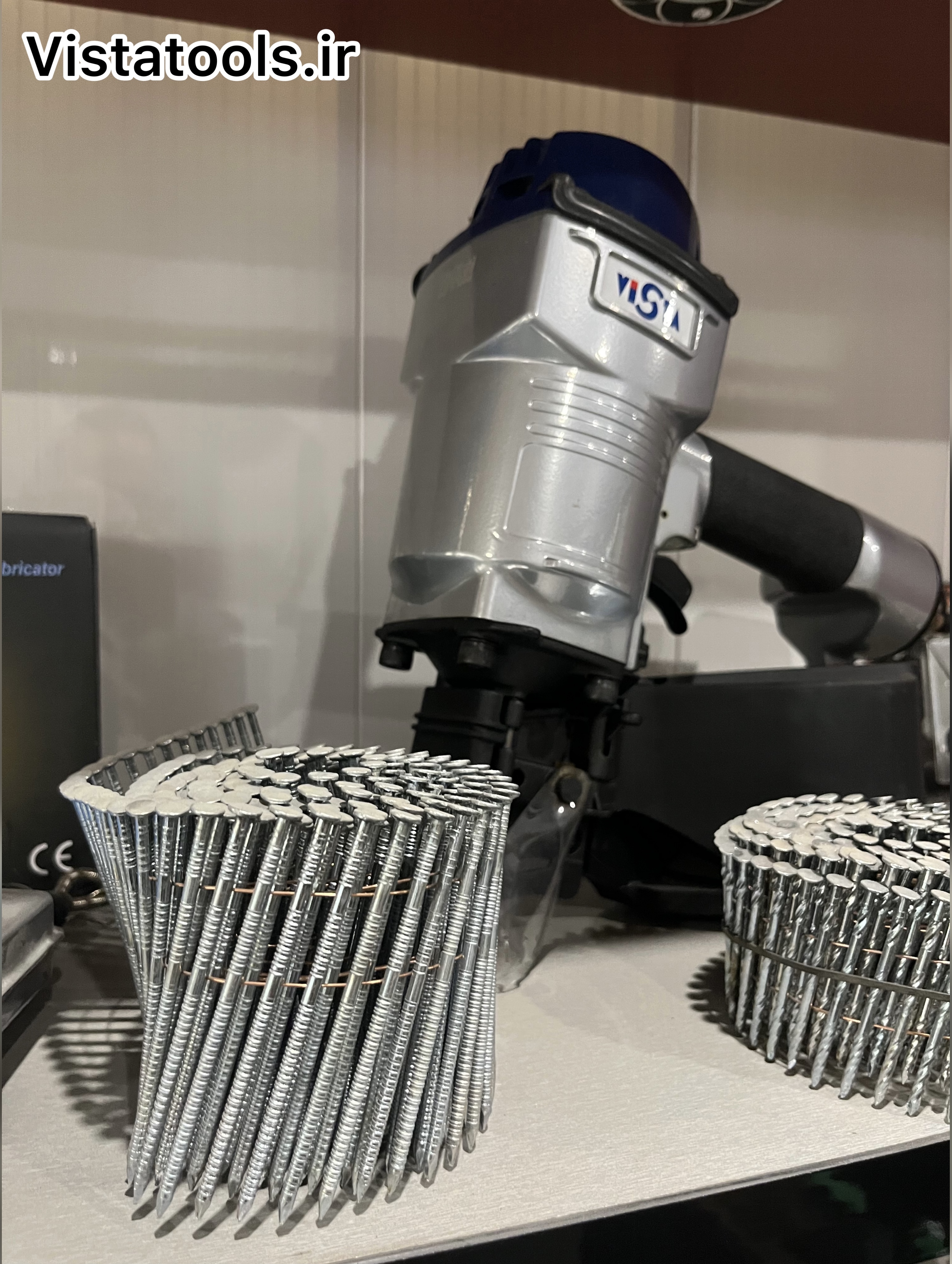 ميخكوب نوارى ويستا