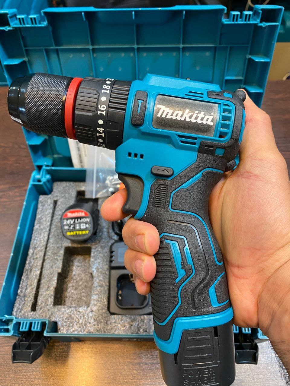 دریل شارژی ۱۶/۸ ولت طرح ماکیتا