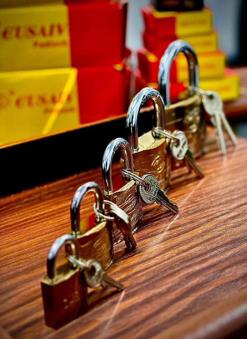 قفل های آویز کابین 