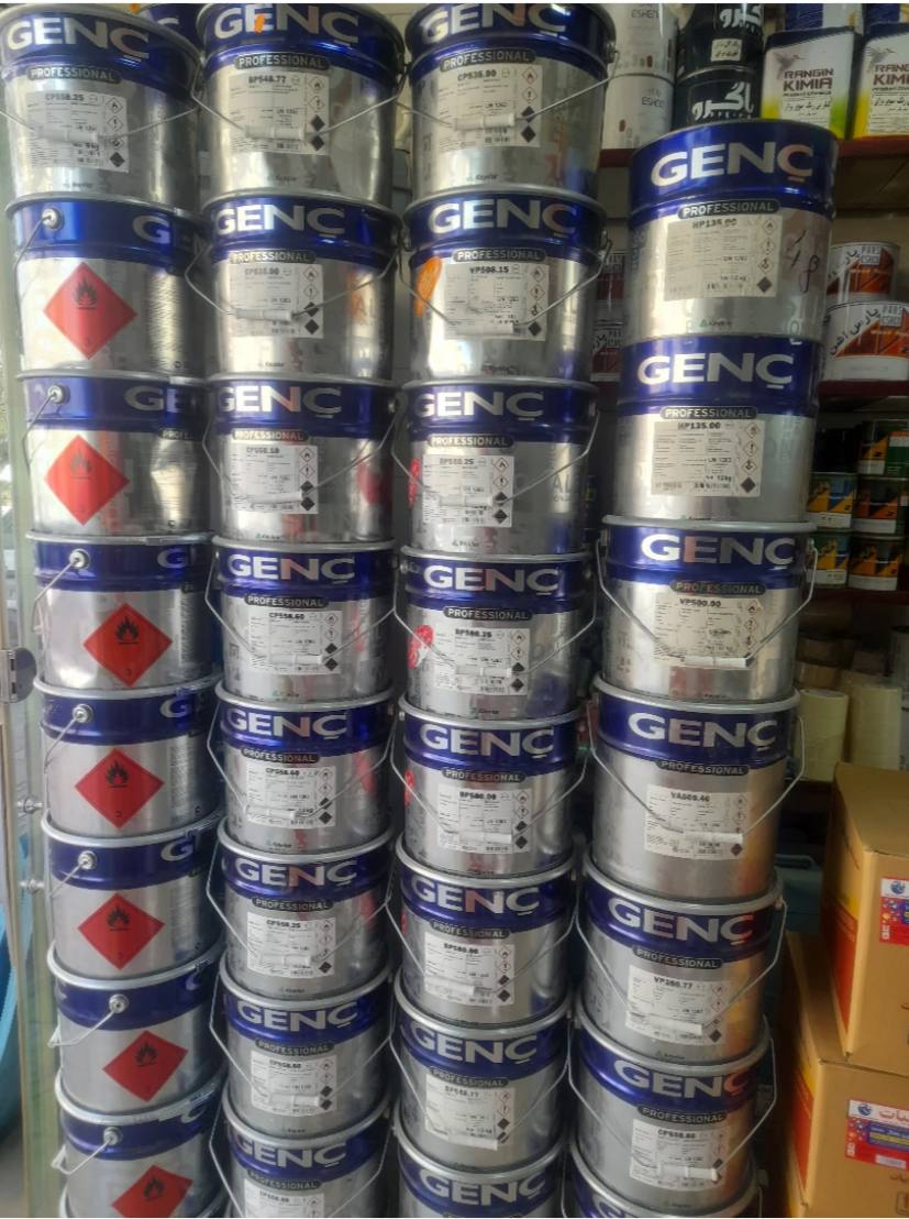 فروشگاه رنگ و ابزار و یراق علی مرادی و پسران