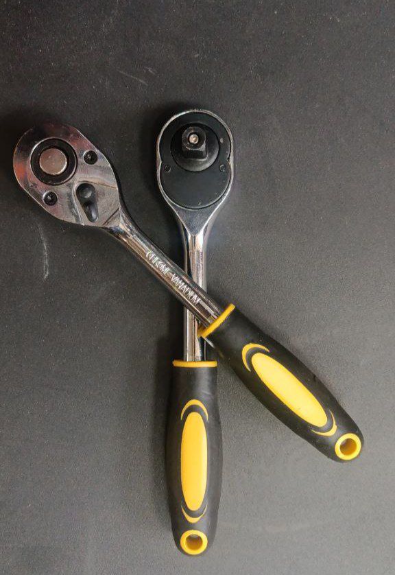  جغجغه درایو "۱/۲ چینی تعداد در کارتن ۱۲۰ عدد تعداد سفارش به دلخواه مشتری قی‌مت عالی : داخل کان