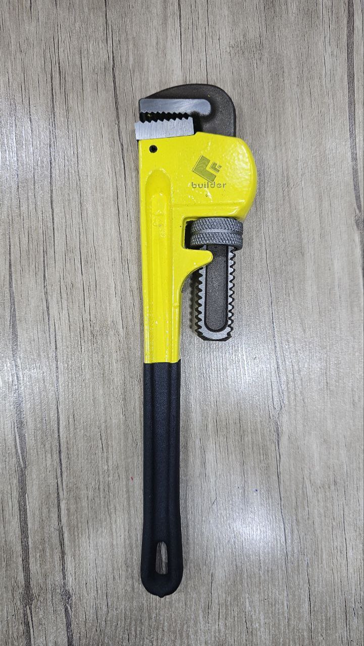 آچار شلاقی builder