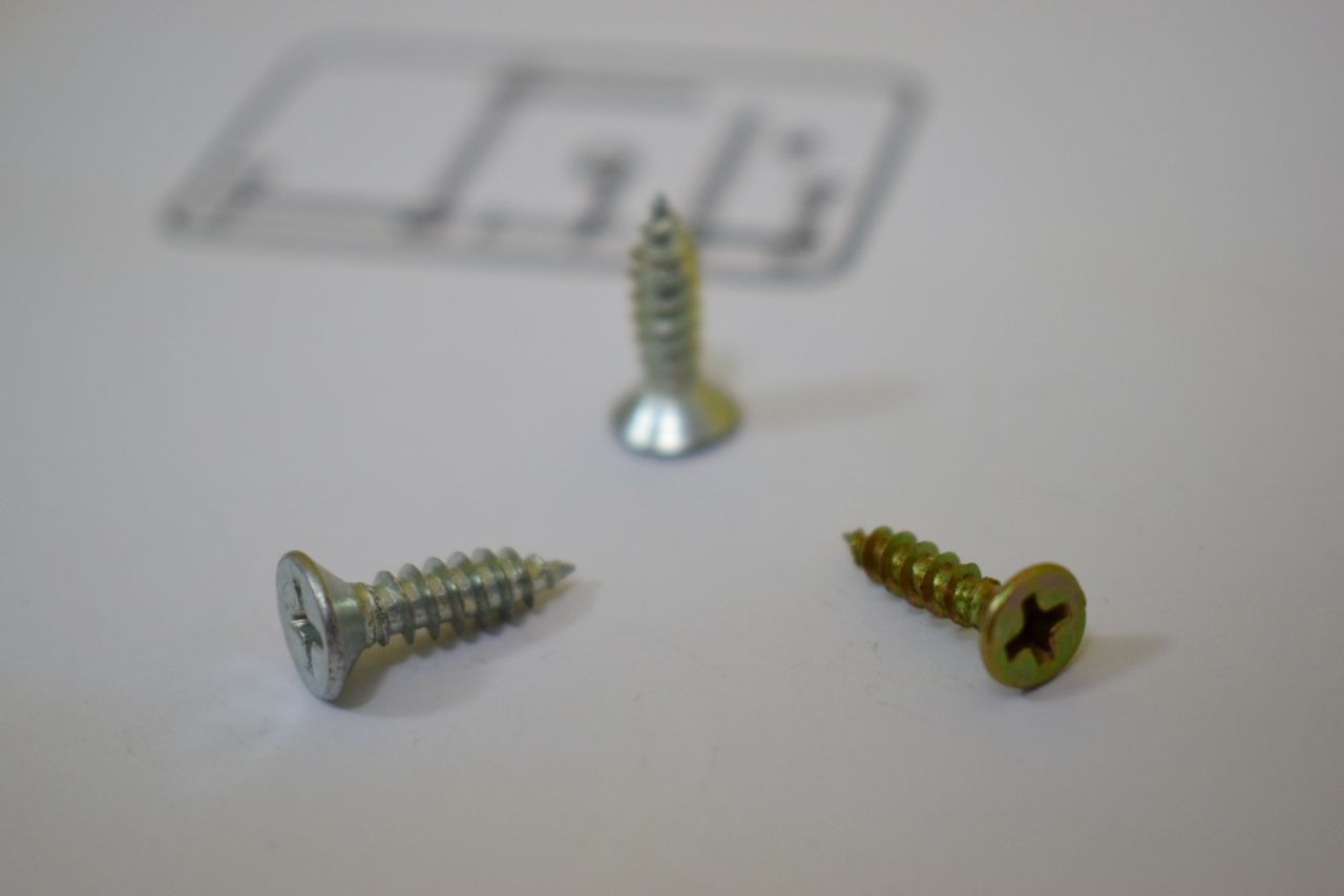 ⭕️ پیچ ریل و لولا چینی با ضمانت کیفیت در تمامی سایزها موجود است