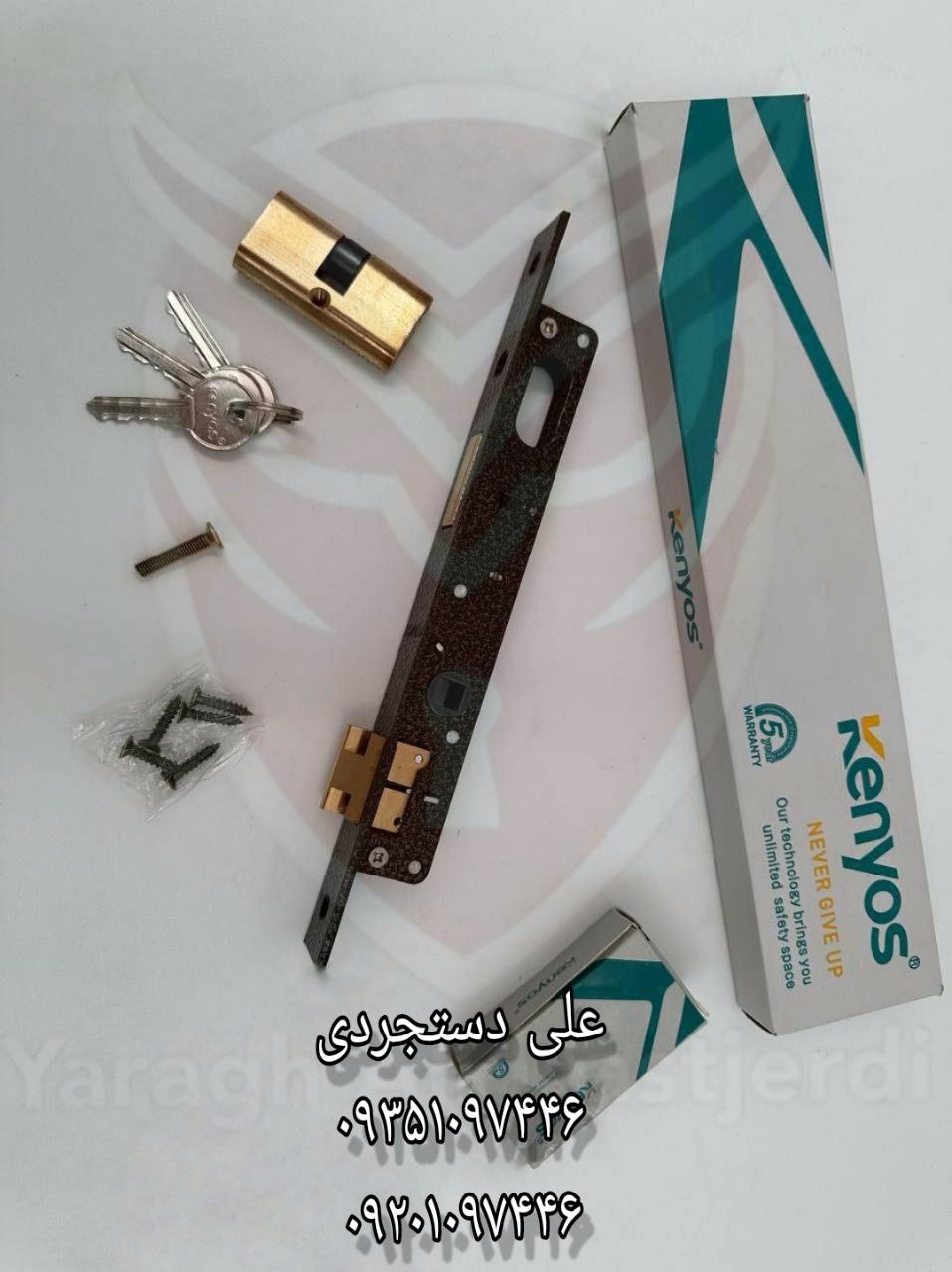 قفل ۲/۵ با سیلندر کنیوس Kenyos کارتن ۶۰ عدد