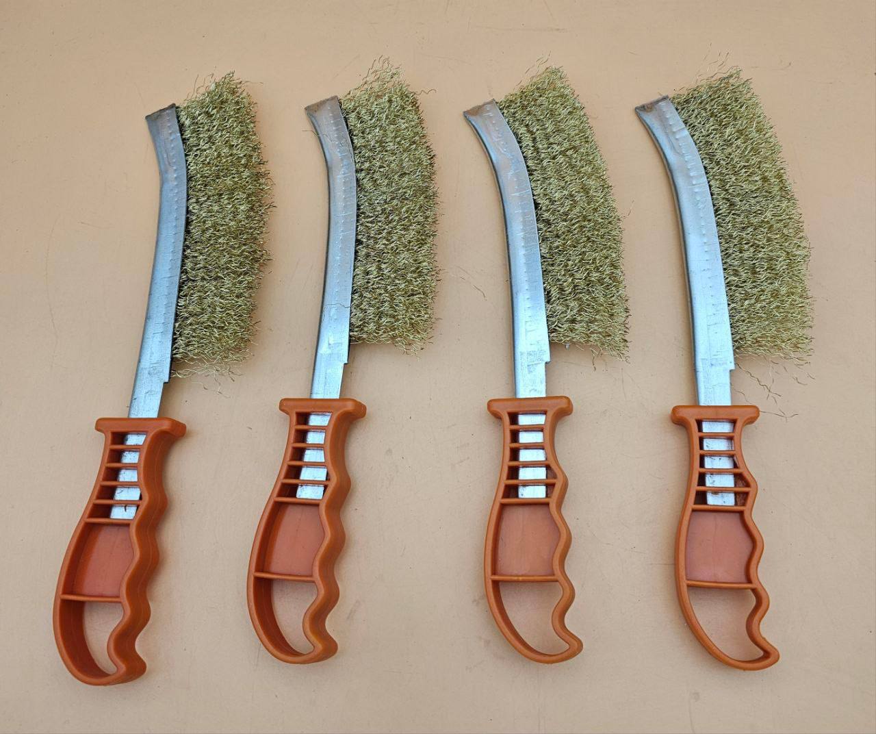 فرچه مسواکی طلایی 