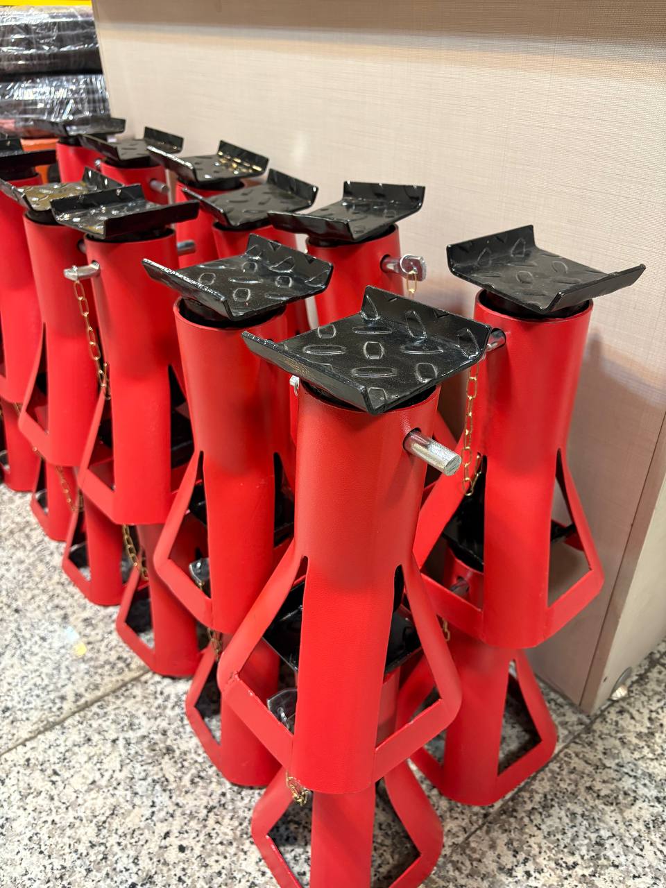 خرک ۳تن ایرانی