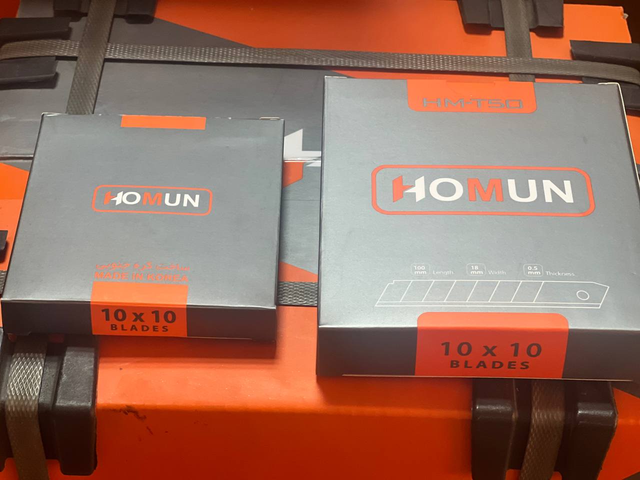 تولید وپخش انواع تیغ کاتر و شیشه پاکن