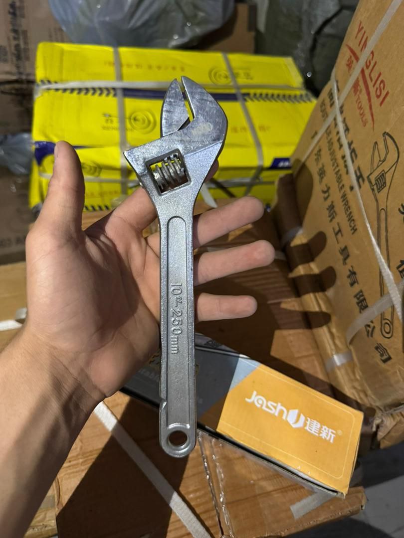 آچار فرانسه سایز ۸ چینی تعداد در کارتن ۱۲۰ عدد