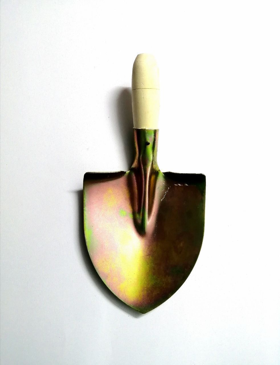 بیلچه باغ مقنی