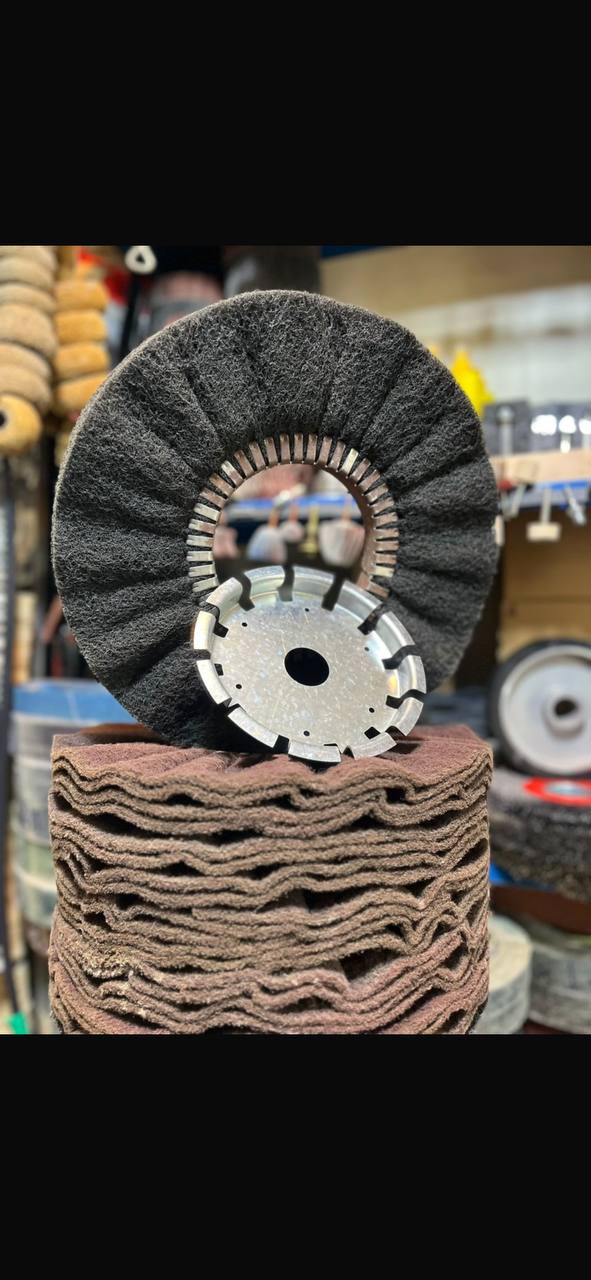 اسکاچ چین دار وسط فلز