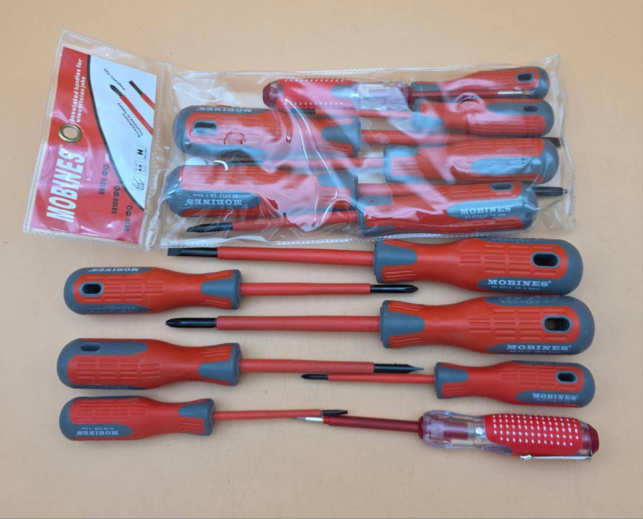 پیچ گوشتی فازمتردارMOBINES