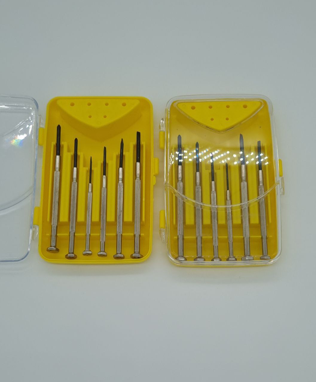  پیچ‌گوشتی ساعتی زرد 