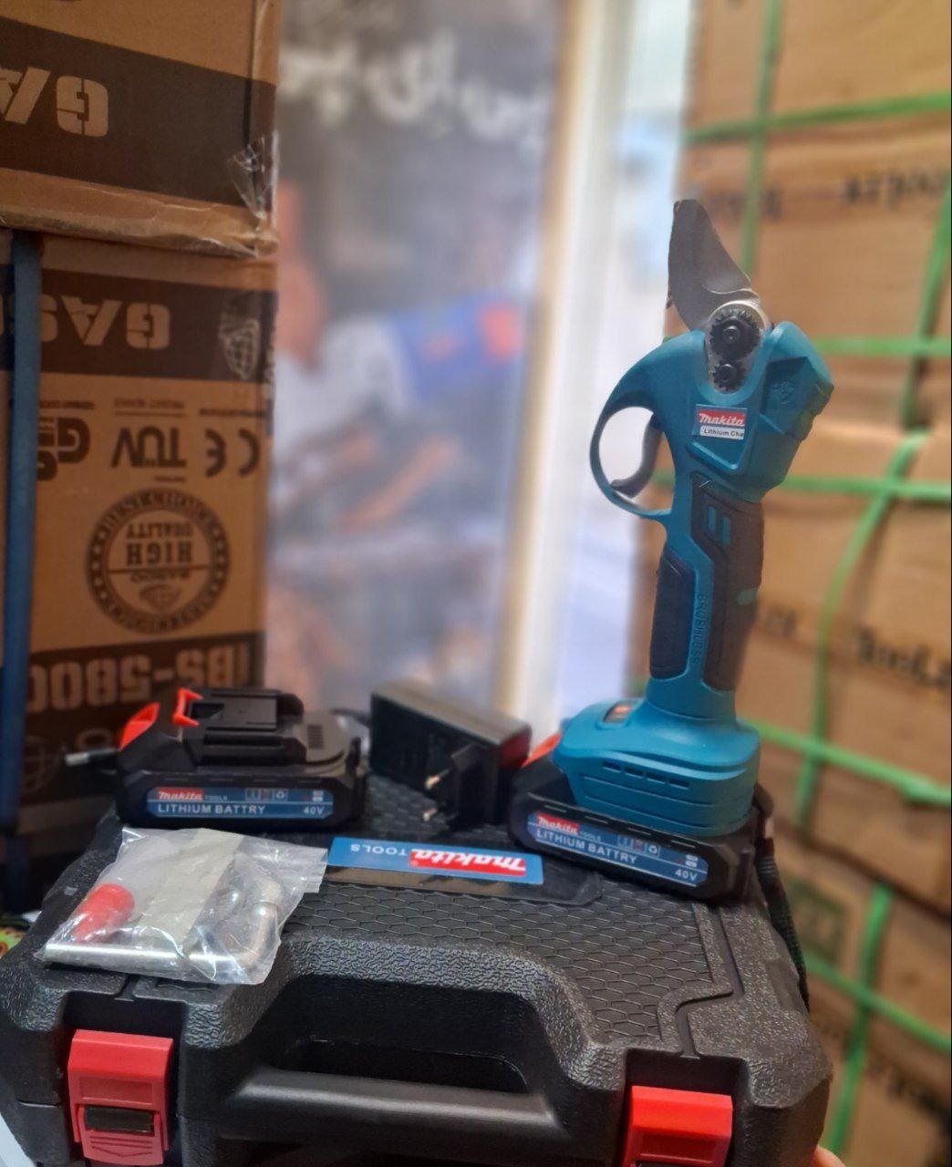 قیچی شارژی ماکیتا 