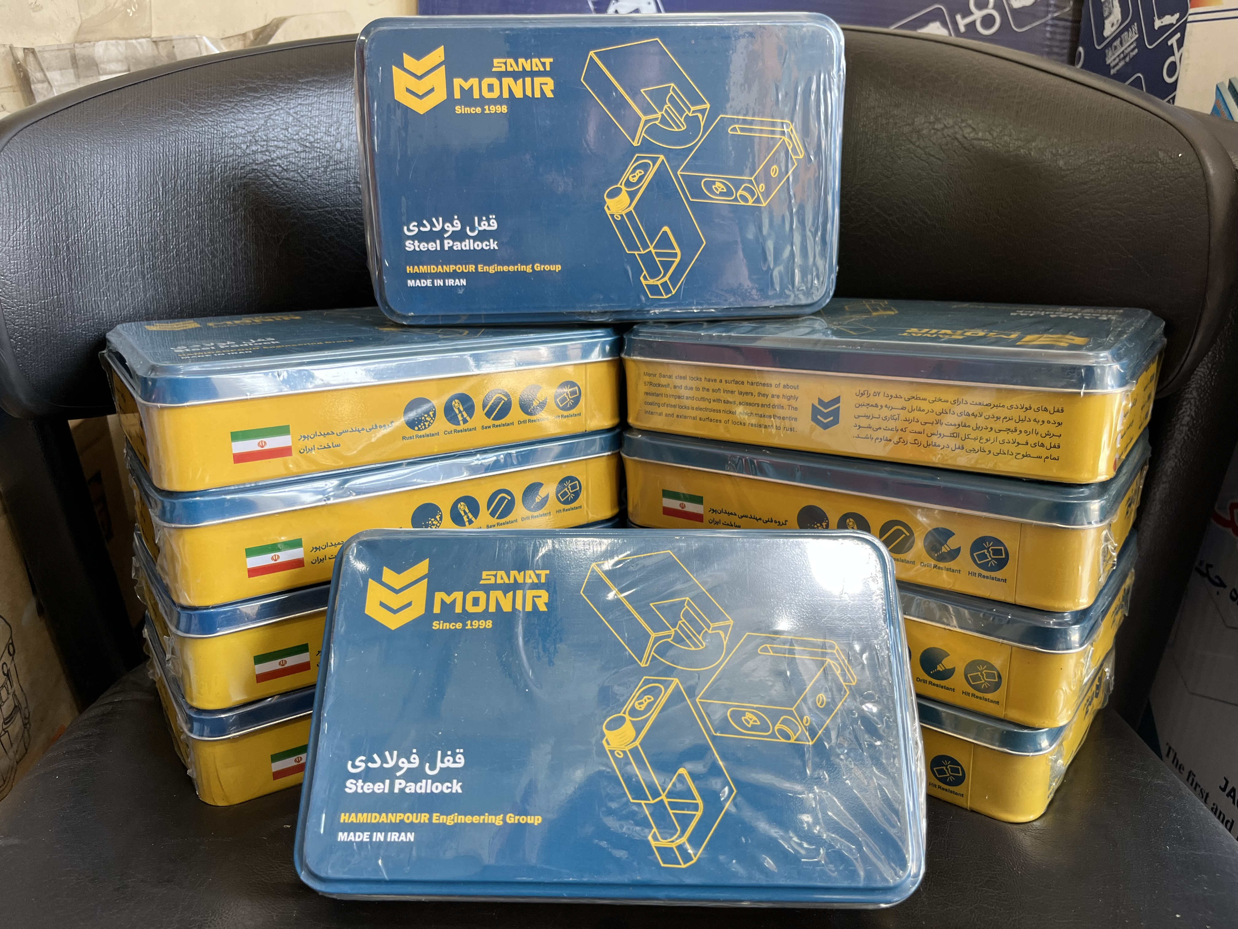قفل دیسک‌ منیر قفل کتابی منیر قفل کابلی منیر m85 m110 قفل اویز منیر قفل حیاطی منیر سیلندر گلابی منیر