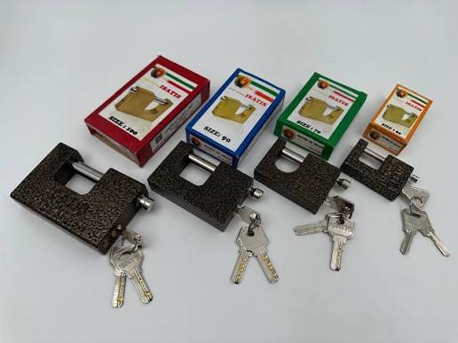 قفل کتابی ایساتیس