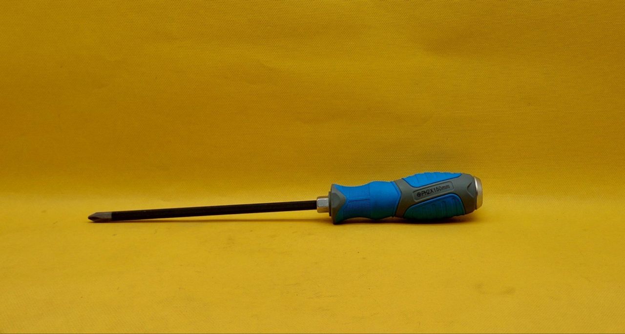 پیچ گوشتی 4 سو ضربه خور PH2*150 برند JADERY